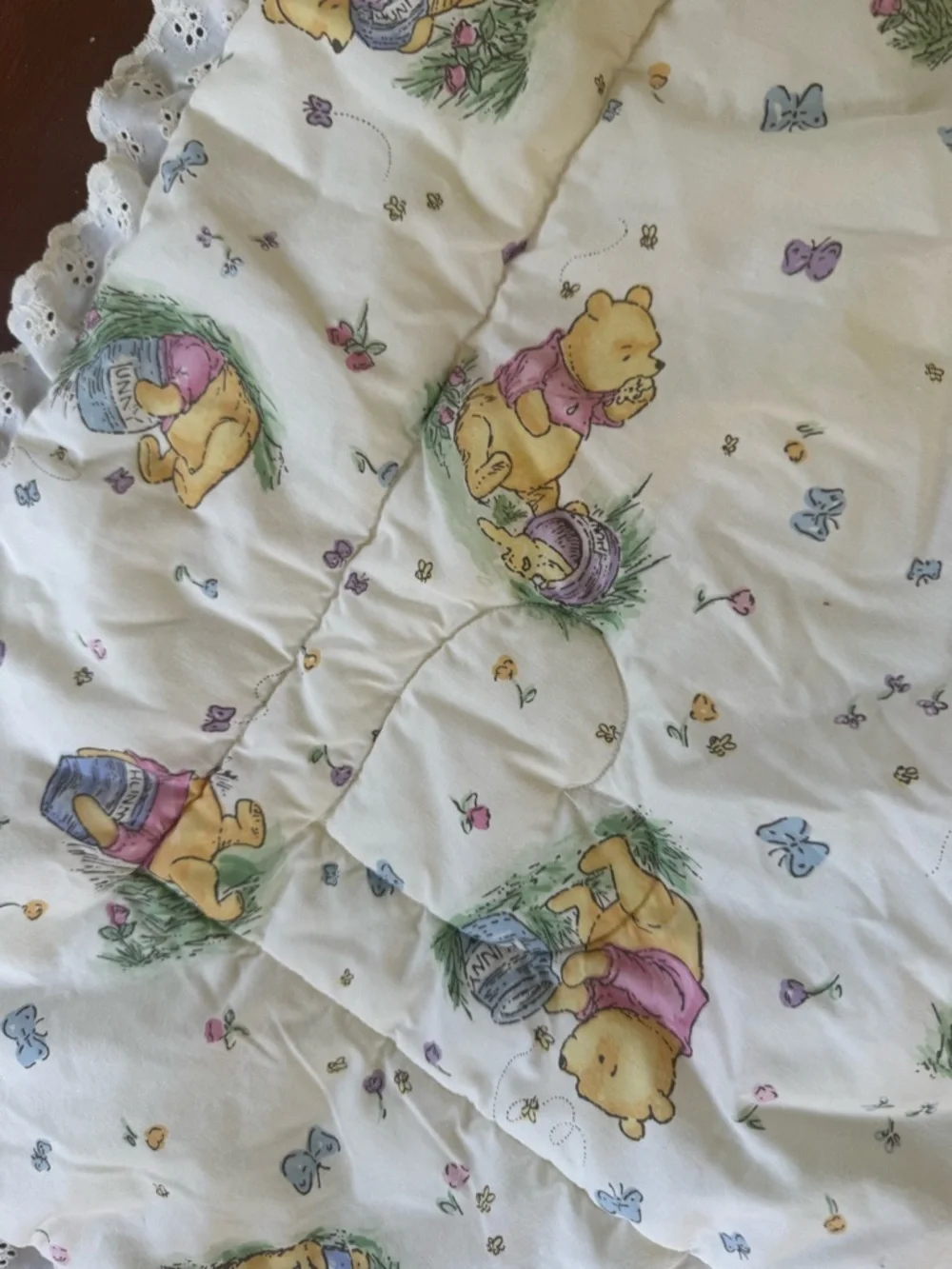 Classic Pooh Cream Baby Quilt with Ruffled Edge - Picture 5 of 11